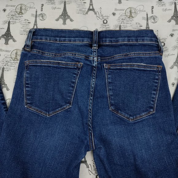 J. Crew 8" Toothpick Jean in Vista Wash Size 27T - Picture 11 of 16